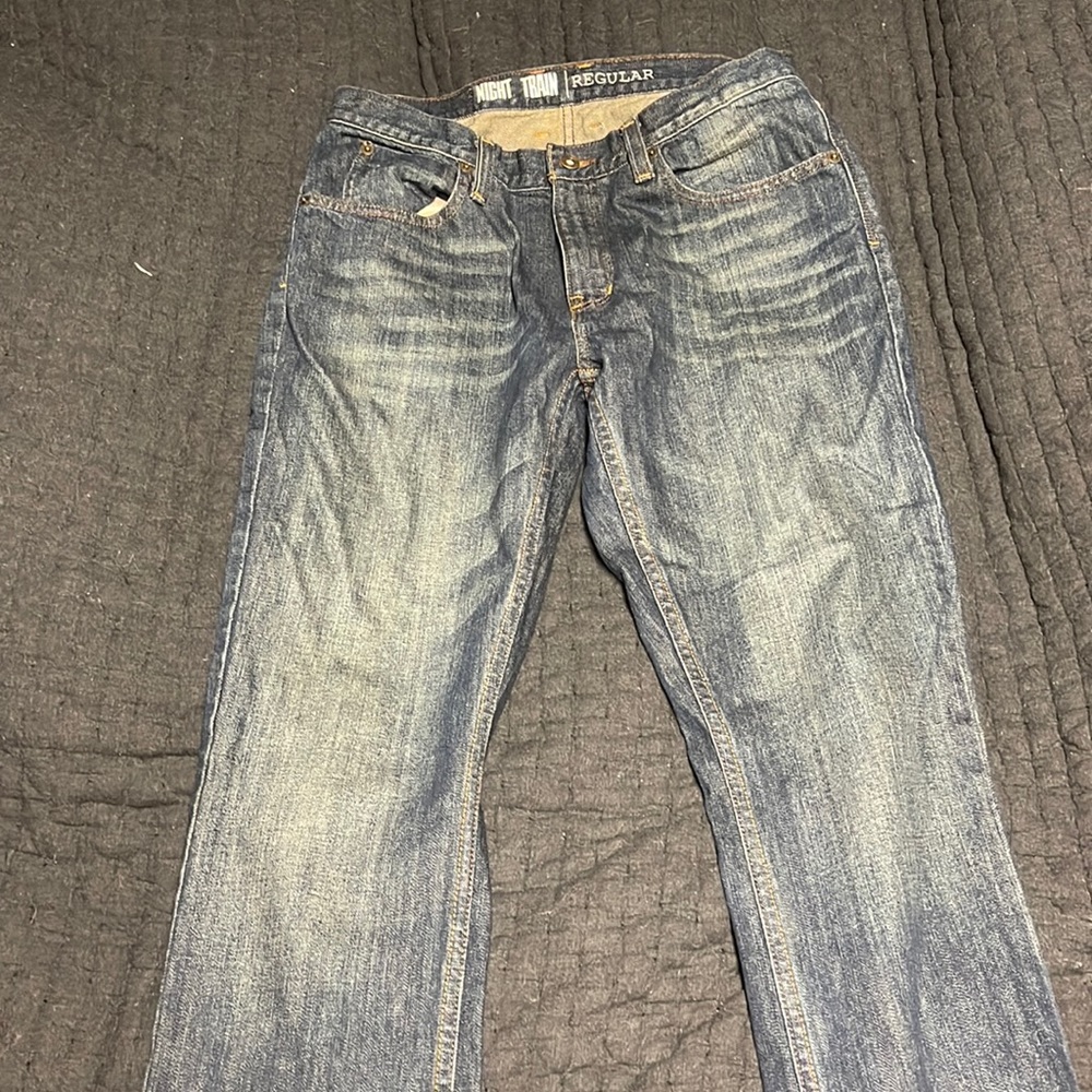 Men’s Freeworld Jeans size 32 navy in color